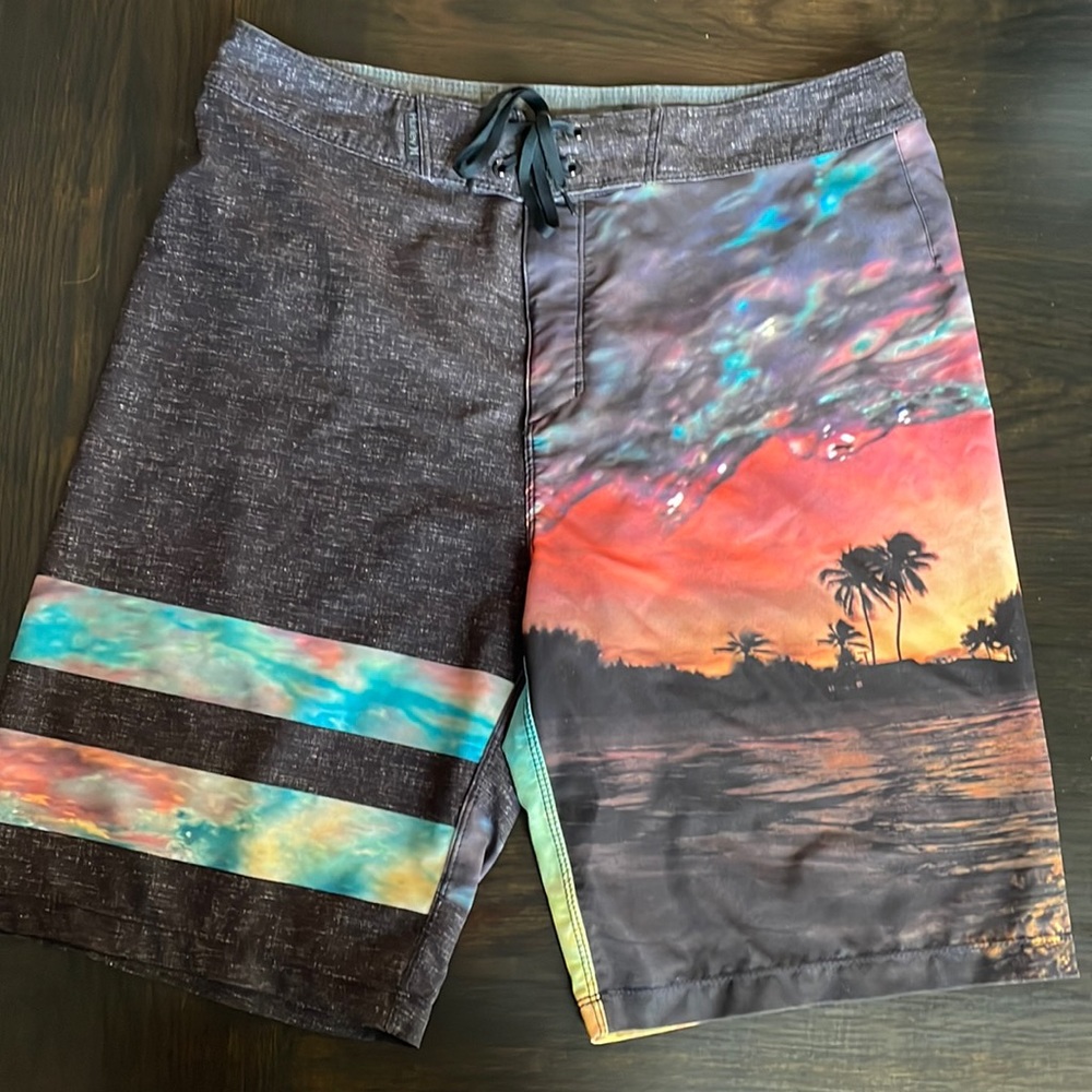 Hurley Clark Little Special Edition Board Shorts Sz 30